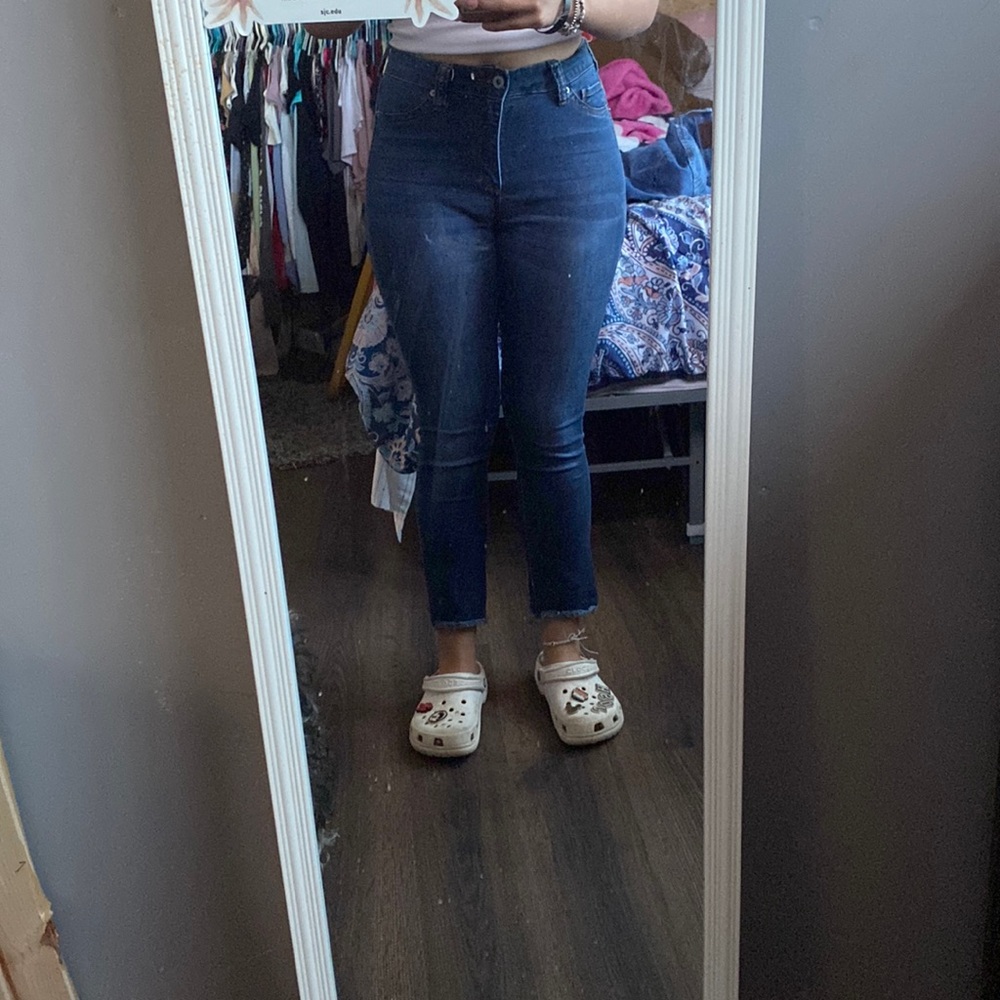 S.O.N.G athleisure slim ankle jeans